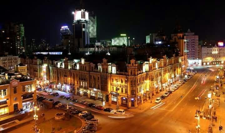 Amazing Apartment In The Center Of Kiev Luaran gambar