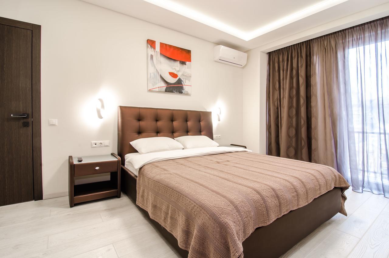Amazing Apartment In The Center Of Kiev Luaran gambar