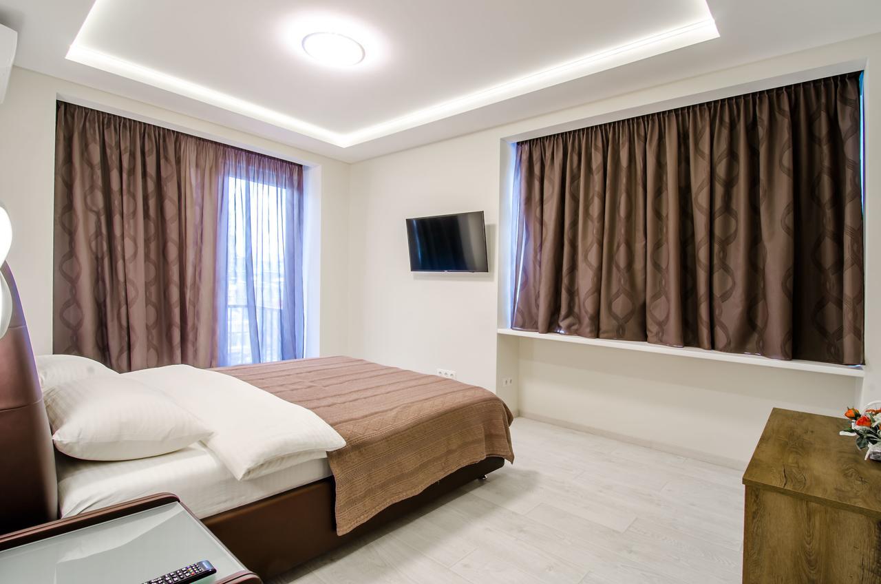 Amazing Apartment In The Center Of Kiev Luaran gambar