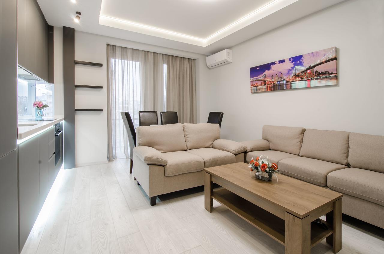 Amazing Apartment In The Center Of Kiev Luaran gambar
